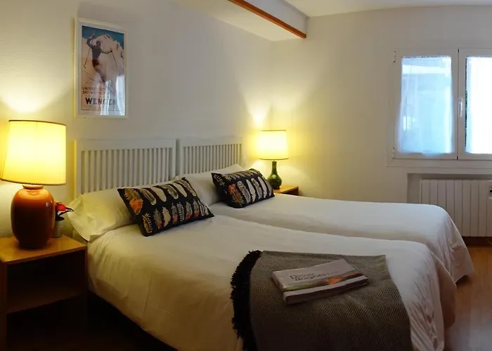 Huegas By Pirineos 360 - A 90 Metros Del Reloj De Formigal